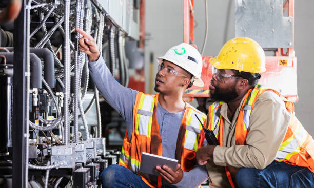 Best Electrical Contractors for Businesses  in Kingston, IL
